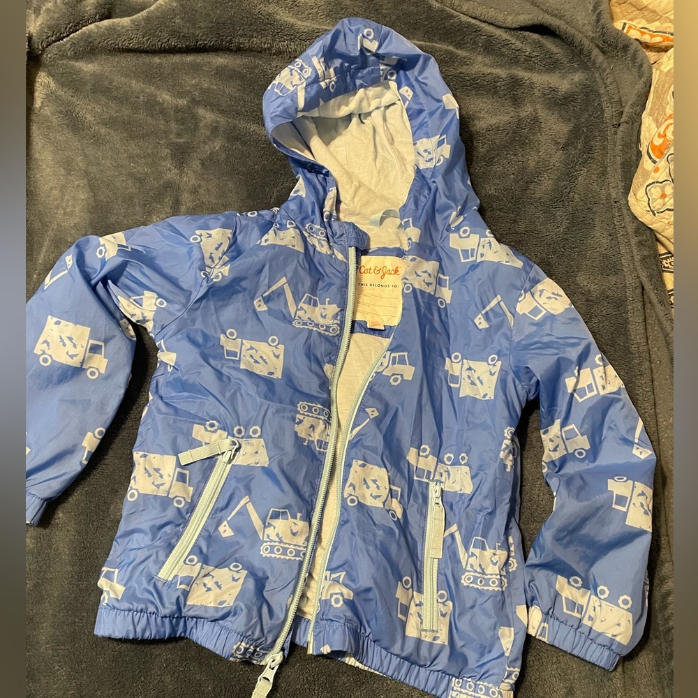 5T pullover and rain jacket
